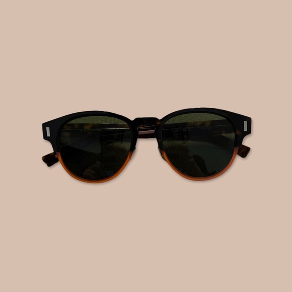 Dior Men’s Sunglasses - Picture 2 of 7